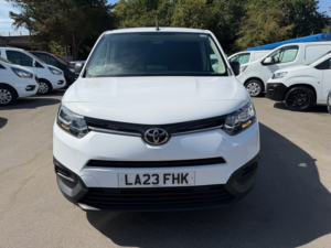 2023 Toyota Proace City 1.5 Bluehdi — image 5