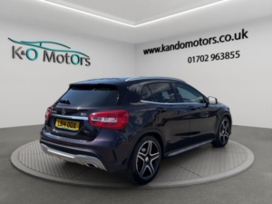 2014 Mercedes-Benz Gla 2.1 Gla220 Cdi Amg Line SUV 5dr Diesel 7g-Dct 4matic Euro 6 (s/s) (170 Ps) in Purple — image 4