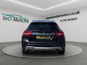 2014 Mercedes-Benz Gla 2.1 Gla220 Cdi Amg Line SUV 5dr Diesel 7g-Dct 4matic Euro 6 (s/s) (170 Ps) in Purple — image 5