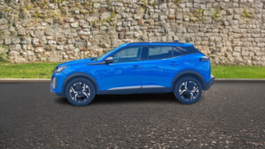 2024 Peugeot 2008 1.2 Puretech Allure SUV 5dr Petrol Manual Euro 6 (s/s) (130 Ps) in Blue — image 4
