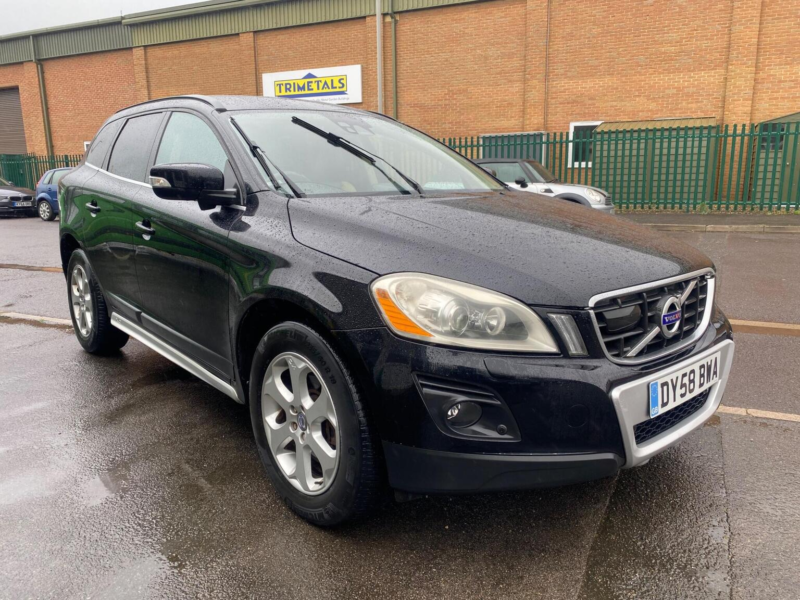 2009 Volvo Xc60 2.4 D5 Se Lux Premium Geartronic AWD Euro 5 5dr in Black — image 1