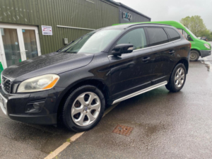 2009 Volvo Xc60 2.4 D5 Se Lux Premium Geartronic AWD Euro 5 5dr in Black — image 5