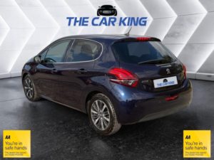 2018 Peugeot 208 1.2 Puretech Tech Edition Euro 6 (s/s) 5dr in Blue — image 4