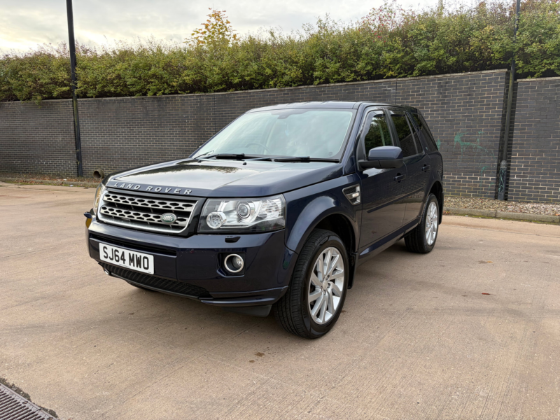 2014 Land Rover Freelander 2 2.2 Td4 Se Tech SUV 5dr Diesel Manual 4WD Euro 5 (s/s) (150 Ps) in Blue — image 1