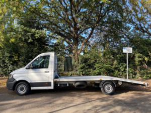 2023 Volkswagen Crafter 2.0 Tdi Cr35 Startline Vehicle Transporter in White — image 6