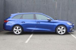 2021 SEAT Leon 1.5 Etsi Mhev Fr in Blue — image 6