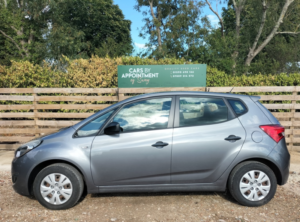2012 Hyundai Ix20 1.4 Crdi Classic in Grey — image 2