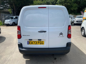 2023 Citroen Berlingo Enterprise M — image 5