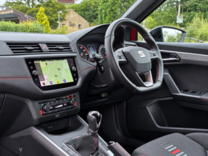 2021 SEAT Arona 1.0 Tsi Fr Red Edition SUV 5dr Petrol Manual Euro 6 (s/s) (110 Ps) in Red — image 2