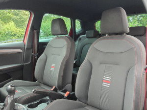 2021 SEAT Arona 1.0 Tsi Fr Red Edition SUV 5dr Petrol Manual Euro 6 (s/s) (110 Ps) in Red — image 3