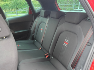 2021 SEAT Arona 1.0 Tsi Fr Red Edition SUV 5dr Petrol Manual Euro 6 (s/s) (110 Ps) in Red — image 4