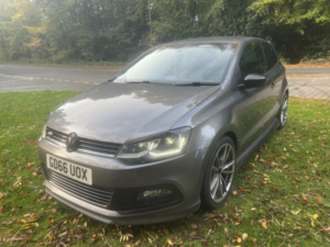 2017 Volkswagen Polo 1.0 Tsi Bluemotion Tech R-Line in Grey — image 4