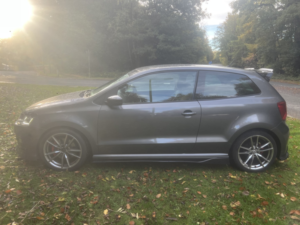 2017 Volkswagen Polo 1.0 Tsi Bluemotion Tech R-Line in Grey — image 5