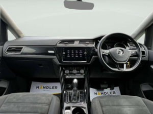 2019 Volkswagen Touran 1.5 Tsi Evo Sel DSG Euro 6 (s/s) 5dr in Grey — image 6