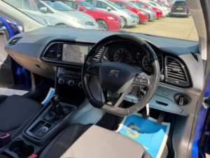 2017 SEAT Leon 1.4 Ecotsi Fr Technology Sport Coupe Euro 6 (s/s) 3dr in Blue — image 3