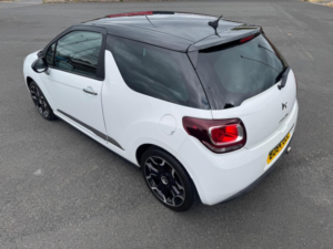 2014 Citroen Ds3 1.6 Vti Dstyle Plus Euro 5 3dr in White — image 2
