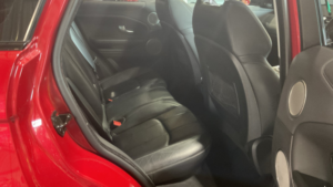2016 Land Rover Range Rover Evoque Td4 Se Tech in Red — image 4
