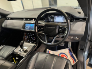 2022 Land Rover Range Rover Evoque 2.0 D200 Mhev R-Dynamic Se Auto 4WD Euro 6 (s/s) 5dr in Grey — image 2