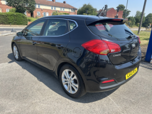 2013 Kia Ceed 1.6 Crdi Ecodynamics 2 in Black — image 3