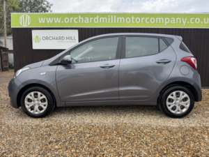 2015 Hyundai I10 1.2 Se in Grey — image 3