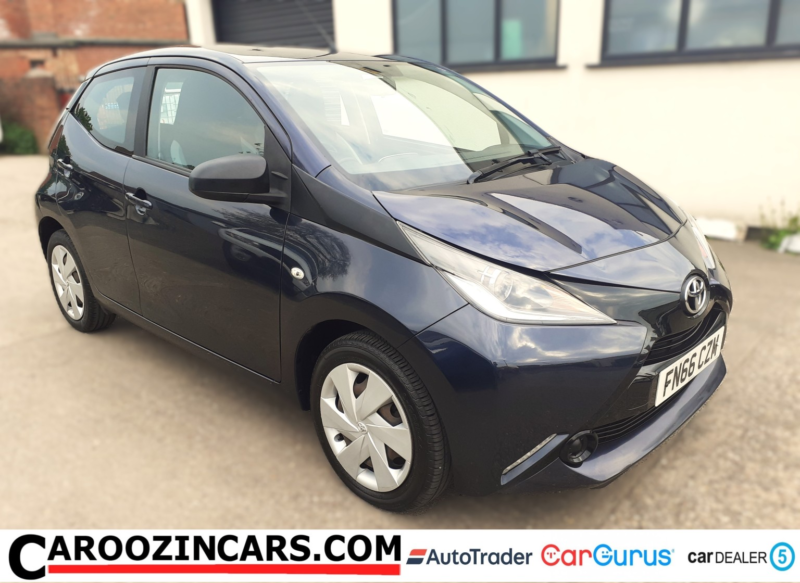 2016 Toyota Aygo 1.0 Vvt-I X-Play in Blue — image 1