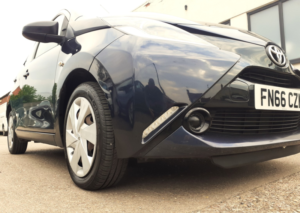2016 Toyota Aygo 1.0 Vvt-I X-Play in Blue — image 3