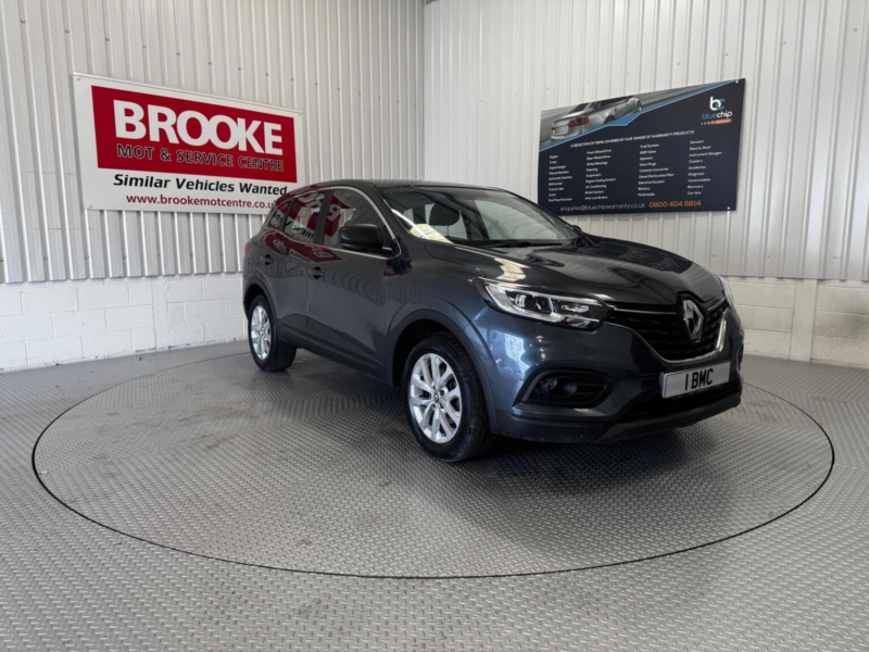 2019 Renault Kadjar 1.3 Tce Play Euro 6 (s/s) 5dr in Grey — image 1