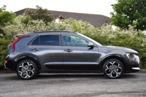 2026 Kia Niro 1.6h Gdi Evolve SUV 5dr Petrol Hybrid Dct Euro 6 (s/s) (136 Bhp) in Grey — image 2