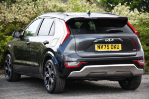 2026 Kia Niro 1.6h Gdi Evolve SUV 5dr Petrol Hybrid Dct Euro 6 (s/s) (136 Bhp) in Grey — image 3