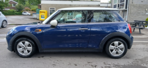 2014 MINI Hatch 1.5 Cooper 3-Door Hatch in Blue — image 5