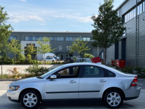 2007 Volvo S40 1.6 S 4dr in Silver — image 4