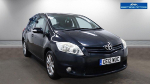 2012 Toyota Auris 1.6 V-Matic Tr Euro 5 5dr in Grey — image 2