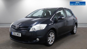 2012 Toyota Auris 1.6 V-Matic Tr Euro 5 5dr in Grey — image 3