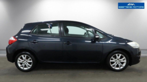 2012 Toyota Auris 1.6 V-Matic Tr Euro 5 5dr in Grey — image 6