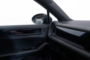2024 Porsche Cayenne 4.0 V8 E-Hybrid 25.9kwh Turbo Tiptronics 4WD Euro 6 (s/s) 5dr in Black — image 4