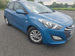 2014 Hyundai I30 1.6 Crdi Active Auto Euro 5 5dr in Blue — image 2