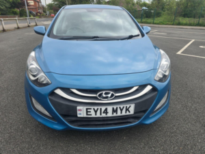 2014 Hyundai I30 1.6 Crdi Active Auto Euro 5 5dr in Blue — image 3