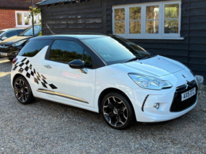 2015 Citroen Ds3 1.2 Puretech Dstyle Plus Euro 6 (s/s) 3dr in White — image 5