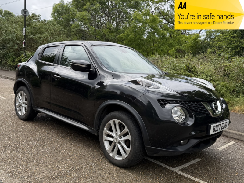 2017 Nissan Juke 1.2 Dig-T N-Connecta in Black — image 1