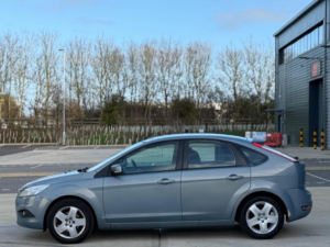 2008 Ford Focus 1.6 Style 5dr in Blue — image 4