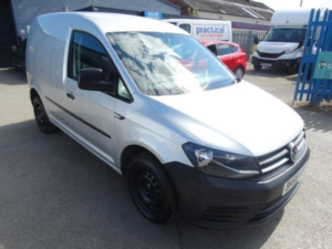2018 Volkswagen Caddy 2.0 Tdi C20 Startline Swb Euro 6 (s/s) 5dr in Silver — image 3