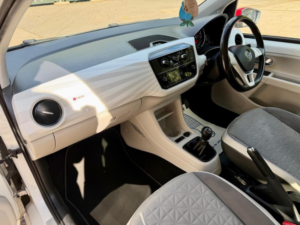 2017 Volkswagen Up! 1.0 Up! Beats Euro 6 3dr in White — image 5