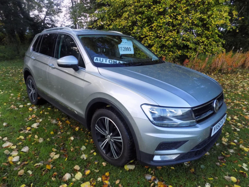 2016 Volkswagen Tiguan 2.0 Tdi Bluemotion Tech Se Navigation DSG 4motion Euro 6 (s/s) 5dr in Silver — image 1