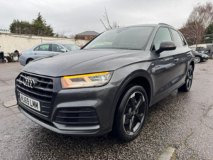 2019 Audi Q5 2.0 Tdi 40 Black Edition S Tronic Quattro Euro 6 (s/s) 5dr in Grey — image 2