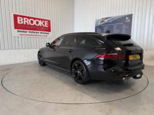 2018 Jaguar Xf 2.0d R-Sport Sportbrake Auto Euro 6 (s/s) 5dr in Black — image 6