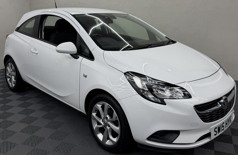 2015 Vauxhall Corsa 1.4 Corsa Excite Ac Ecoflex 3dr in White — image 1