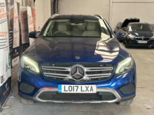 2017 Mercedes-Benz Glc 2.1 Glc220d Sport G-Tronic 4matic Euro 6 (s/s) 5dr in Blue — image 4