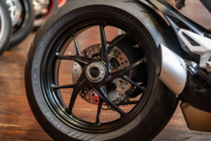 2022 Ducati Streetfighter V2 *1 Owner - Original Example* in Red — image 5