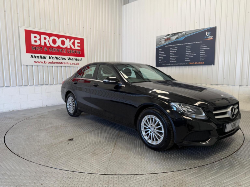 2015 Mercedes-Benz C Class 2.0 C200 Se Euro 6 (s/s) 4dr in Black — image 1
