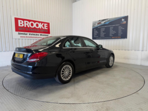 2015 Mercedes-Benz C Class 2.0 C200 Se Euro 6 (s/s) 4dr in Black — image 4